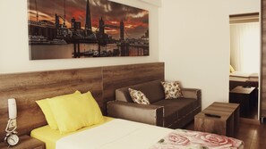 Family Room | Premium bedding, minibar, in-room safe, iron/ironing board - Vip Suit (Eskisehir)