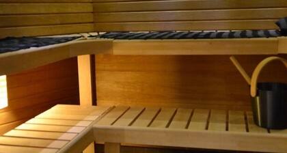 Solakalliontie Row House