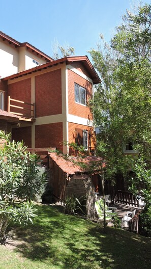 Bagian depan properti