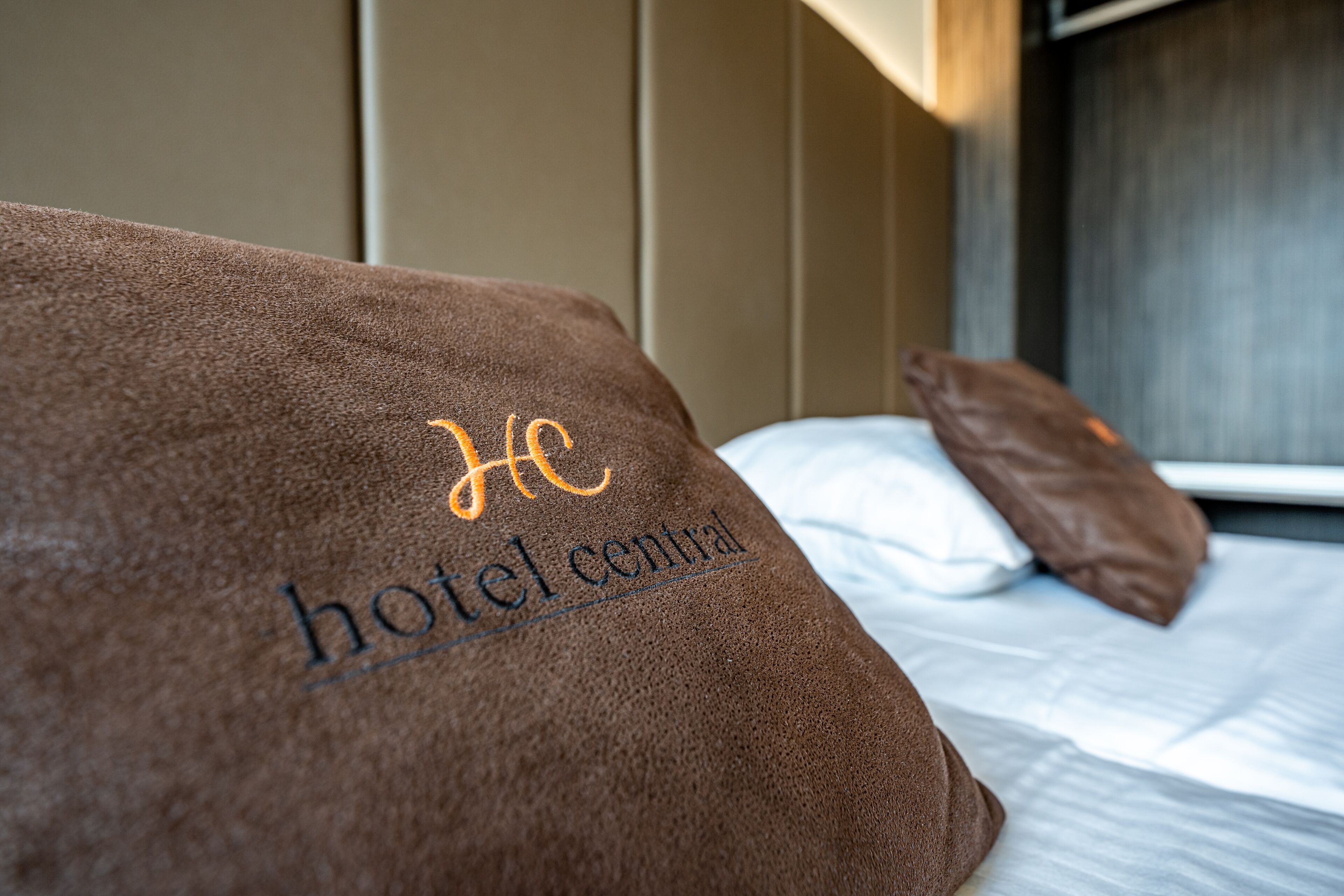 twin room, 2 single beds, city view | 1 bedroom, desk, free wifi, bed sheets