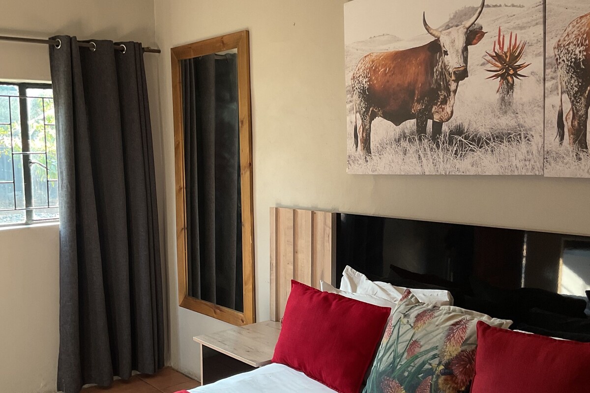 Basic Double Room | Premium bedding, in-room safe, laptop workspace, iron/ironing board