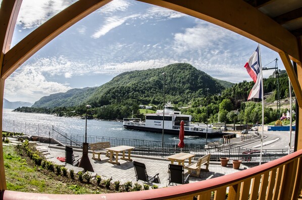 Suite, Sea View | Terrace/patio - Lavik Fjord Hotell (Hoyanger)