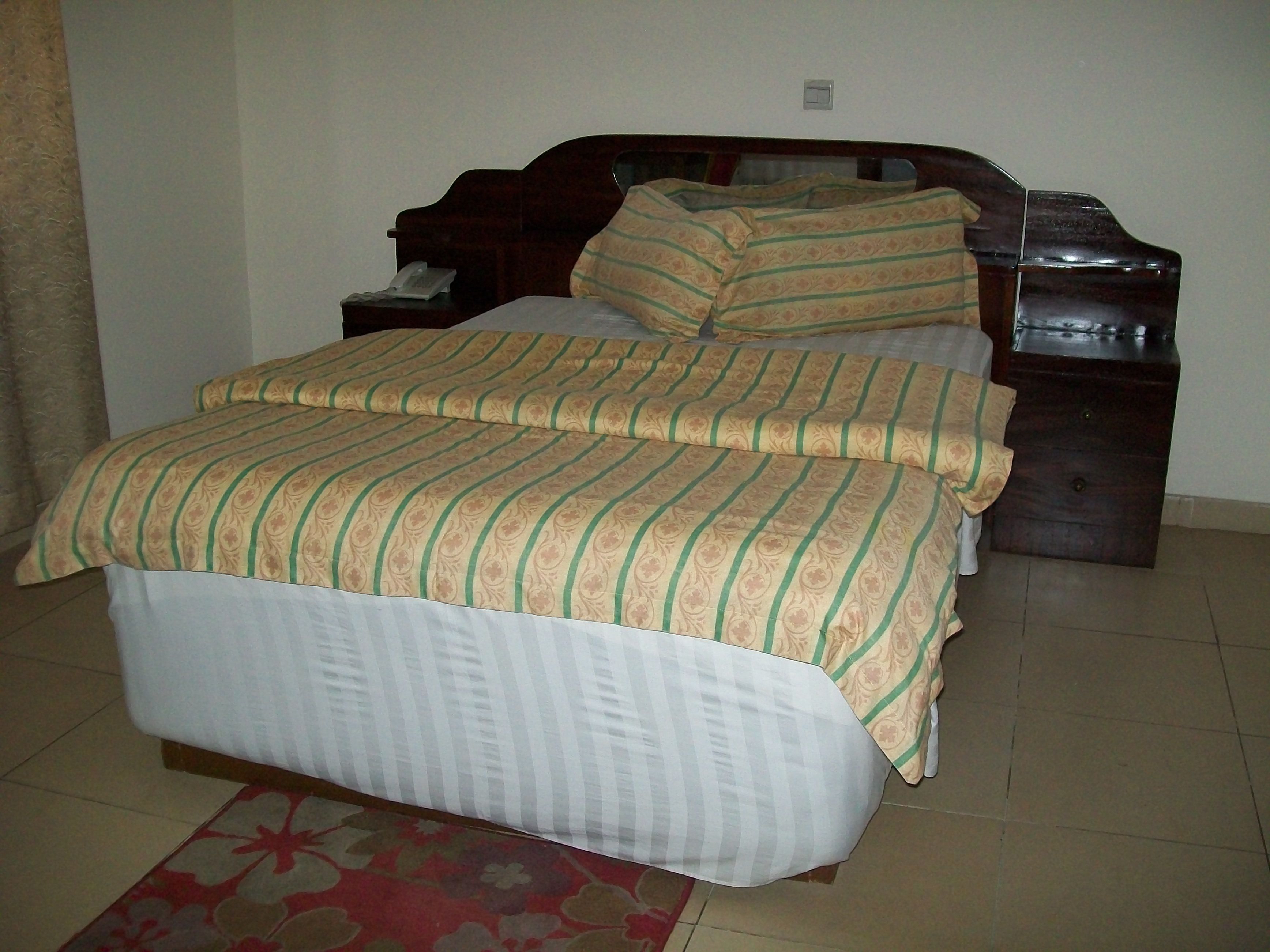 Foto - Ampomaah Hotel