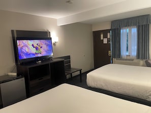 Double Room, 1 Double Bed | Desk, WiFi (free), bed sheets - Landmark Inn (Osawatomie)