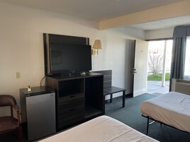 Double Room, 1 Double Bed | Desk, free WiFi, bed sheets