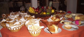 Pousada Padre Toledo