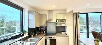 Hampton Suites Serviced Apartments