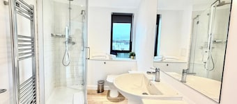 Hampton Suites Serviced Apartments