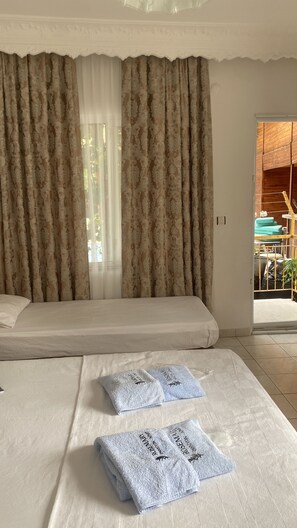 Premium bedding, minibar, individually decorated, soundproofing - Rosemary Pansiyon (Kemer)