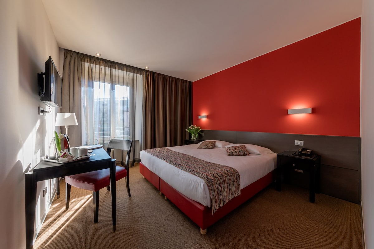 double or twin room | in-room safe, desk, soundproofing, free cots/infant beds