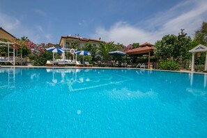 Garden view - Kilim Apart Hotel (Fethiye)
