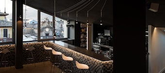 Hotel Pompaelo Urban Spa