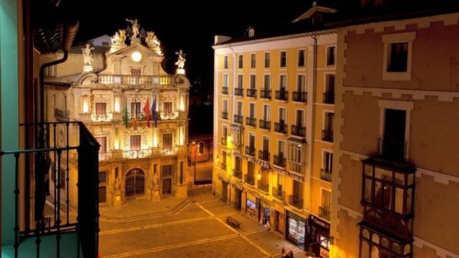 Hotel Pompaelo Urban Spa