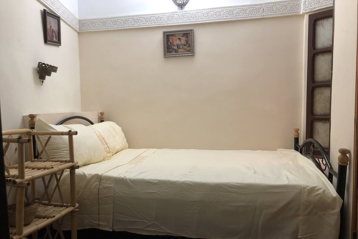 Single Room (Hajja)