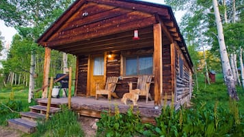 Cabane, 2 chambres, salle de bains privée (Merchant Cabin) | Décoration personnalisée, ameublement personnalisé, draps fournis