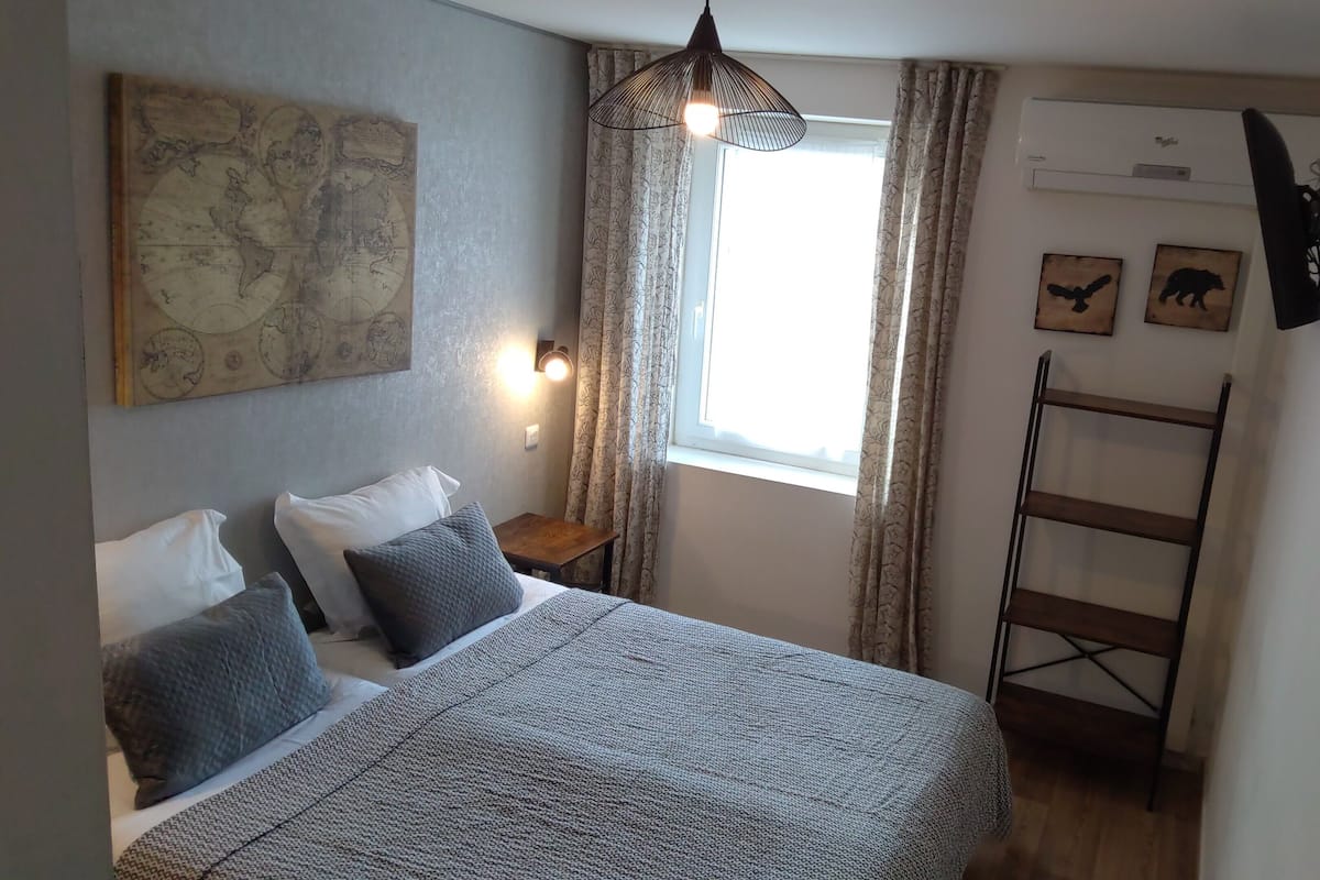Standard Twin Room | Soundproofing, free cribs/infant beds, free WiFi