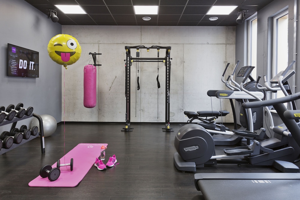 Moxy Frankfurt East by null