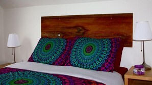 Unclassified image, 3 of 20, button - Mapiya Retreat (Prince Edward)
