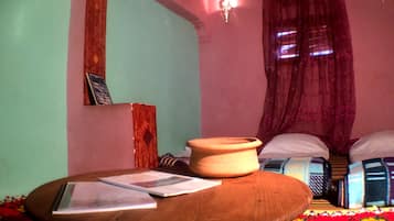 Deluxe Double or Twin Room | Blackout drapes
