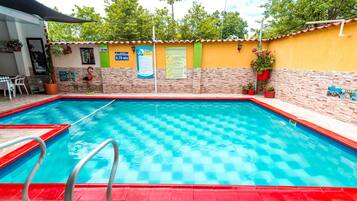 Indoor pool, outdoor pool
