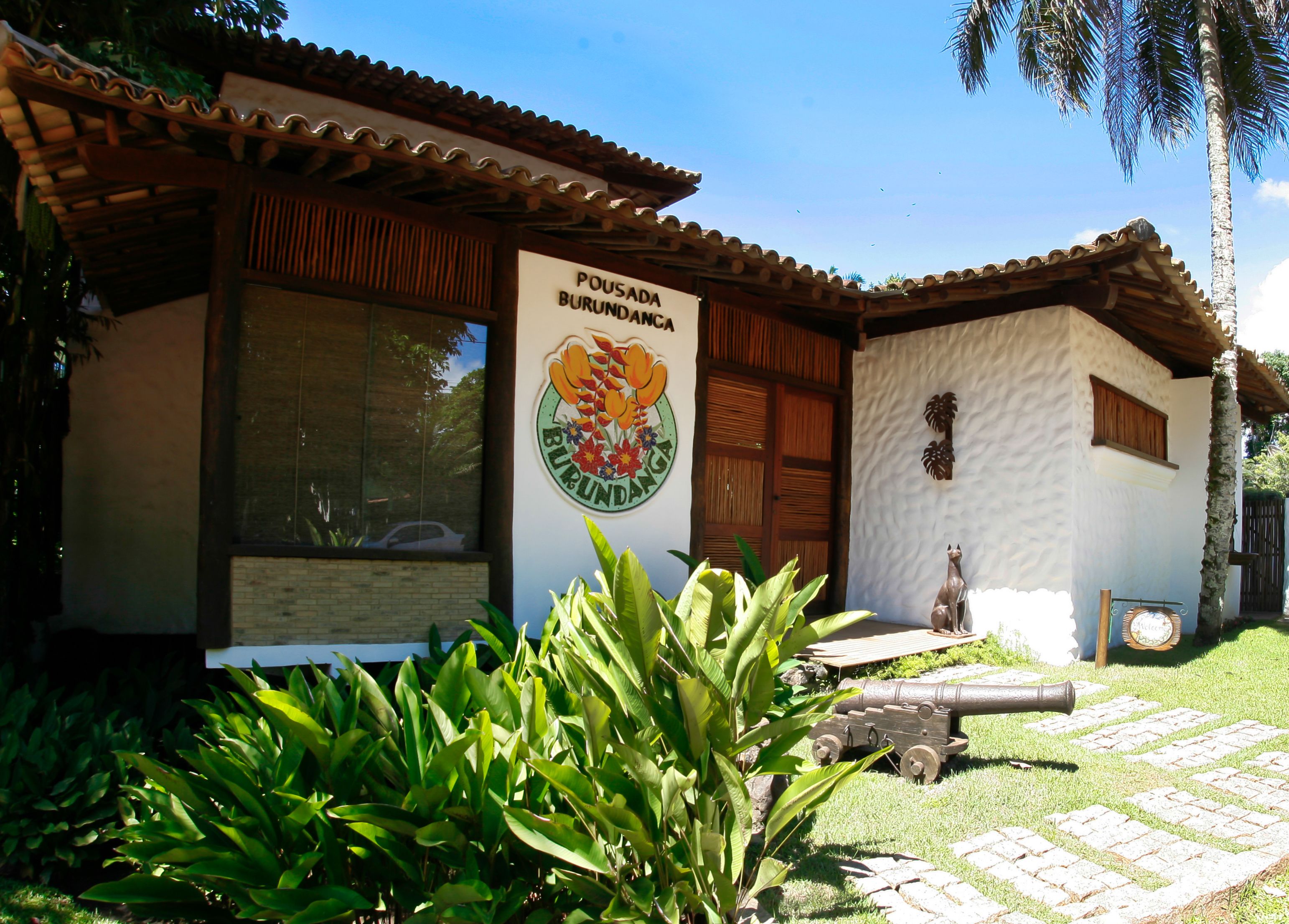 Fachada de la propiedad