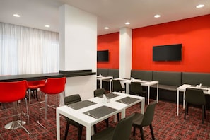 Salle à déjeuner