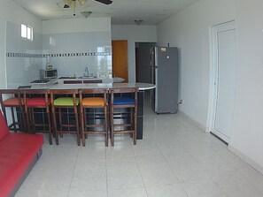 Apartment, 2 Bedrooms, Sea View | Living room | Flat-screen TV - Rocky Cay Bay (San Andrés)