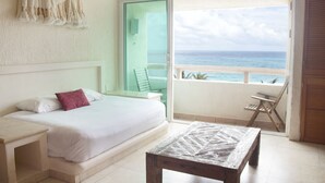 3811: Family Loft, 2 Double Beds, Sea View, Beachfront 