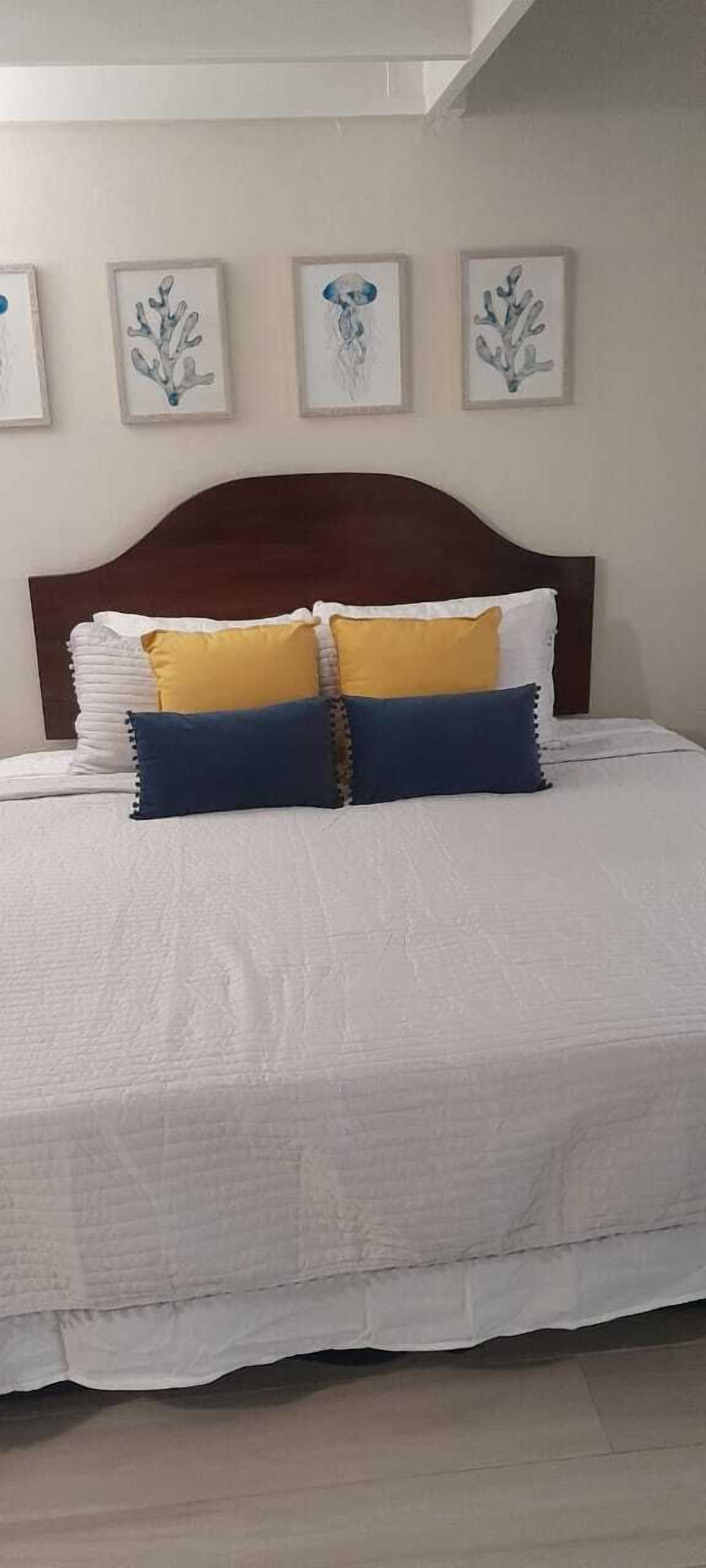 بديكورات فريدة لكل غرفة وطراز فريد لكل وحدة ومساحة عمل للكمبيوتر المحمول