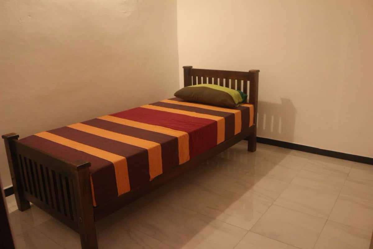 Basic Villa, Multiple Bedrooms | Wi-fi percuma
