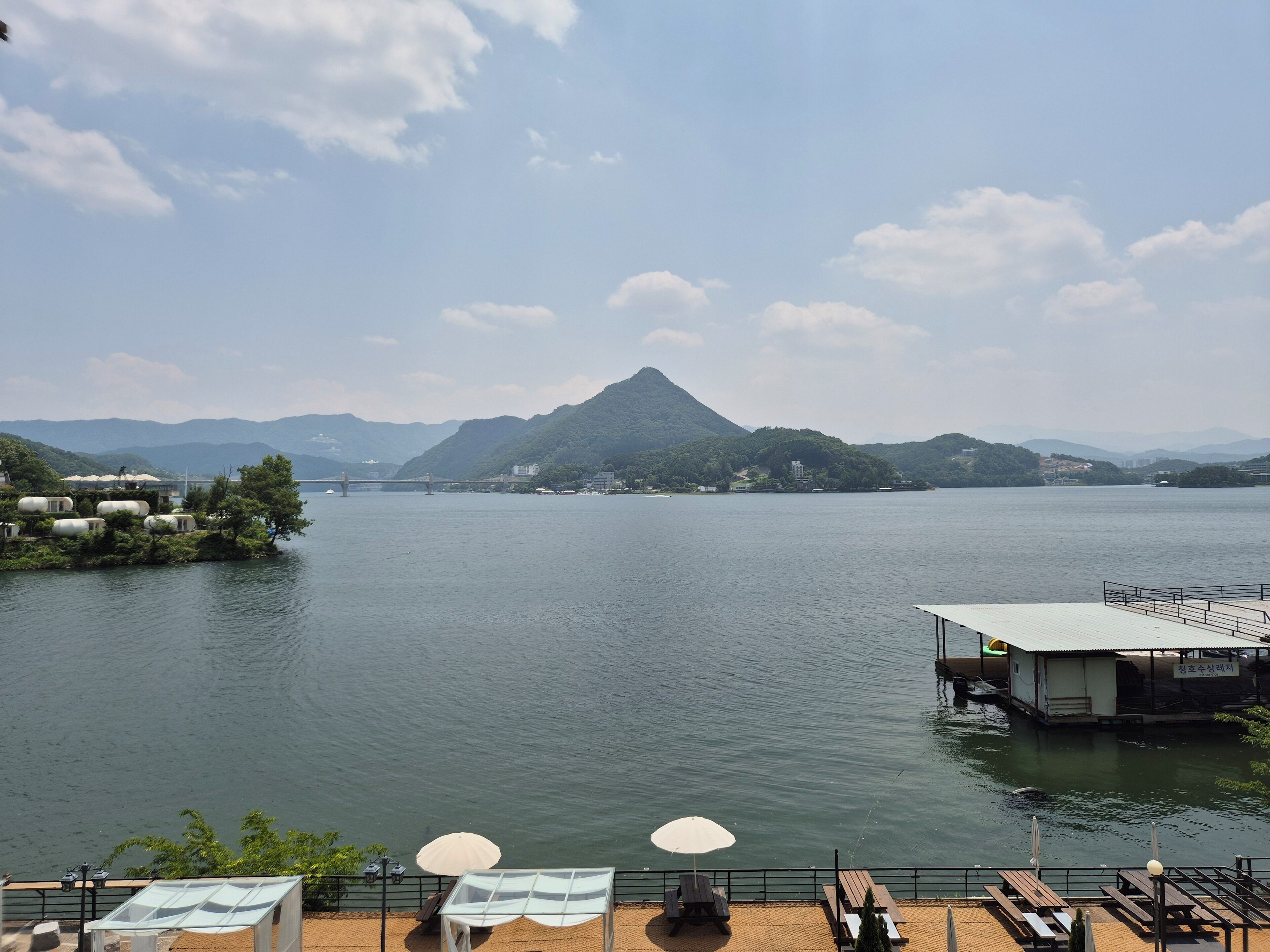 湖景