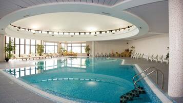 Indoor pool, outdoor pool