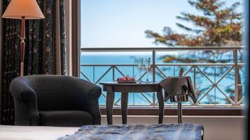 Minibar, coffres-forts dans les chambres, Wi-Fi gratuit