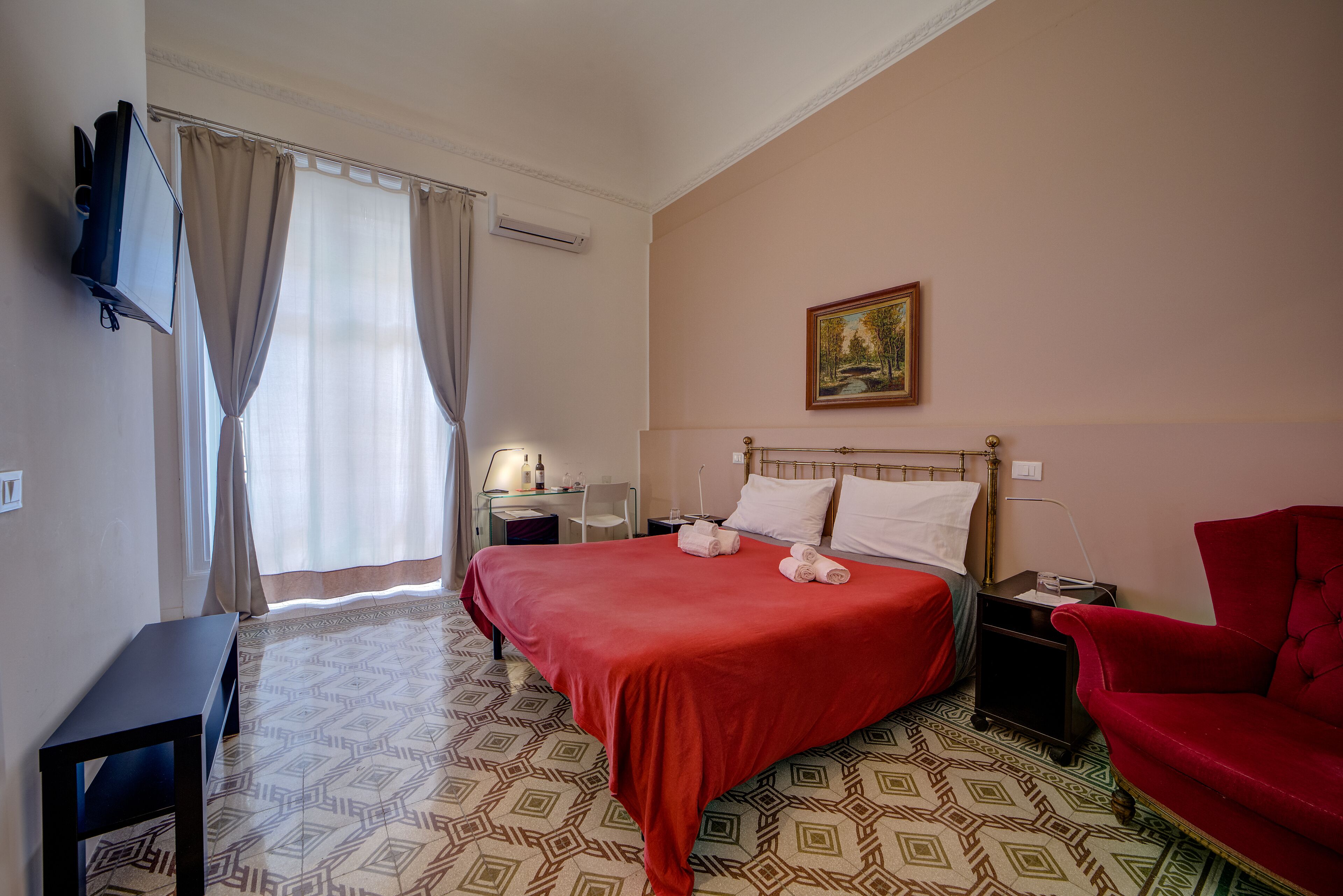 Photo - Liberty Suites