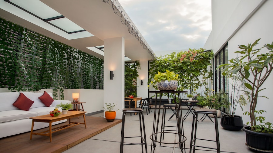 White Tree Residence