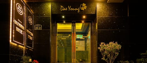 Fachada da propriedade