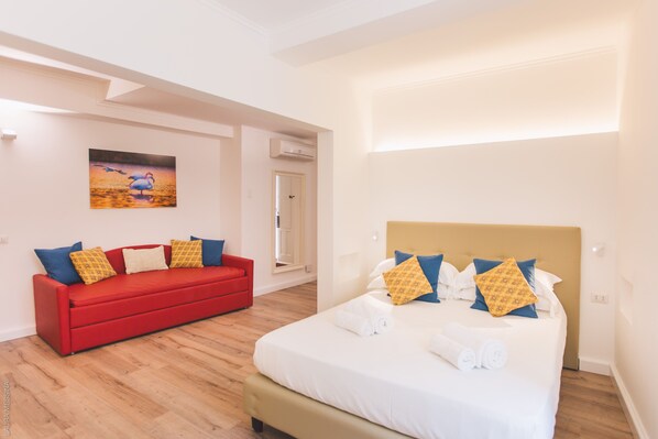 Suite junior | Sábanas italianas Frette, ropa de cama de alta calidad y edredón 