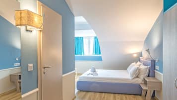 Maisonette | Living room | Flat-screen TV