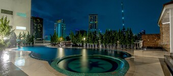 Hope Land Hotel Sukhumvit 24