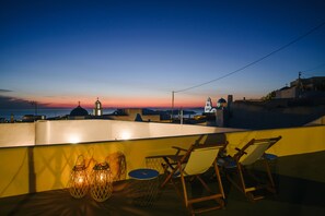 Rooftop terrace - Pyrgos Kastelli Villas (Santorini)