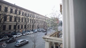 Apartment (1 Bedroom) | Bahagian dalam