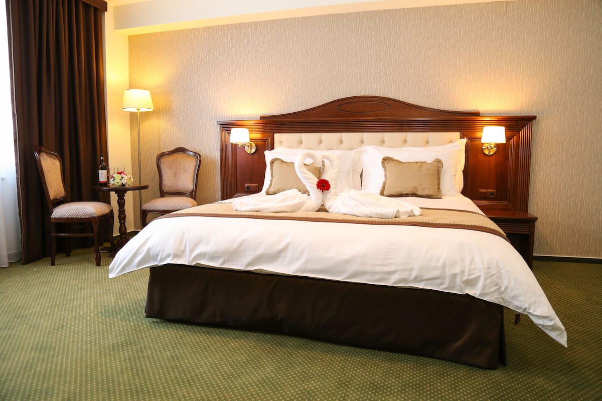 1 bedroom, minibar, in-room safe, desk