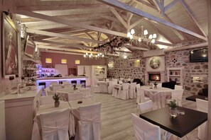 Banquet hall - Menalia Villas & Suites (Tripoli)