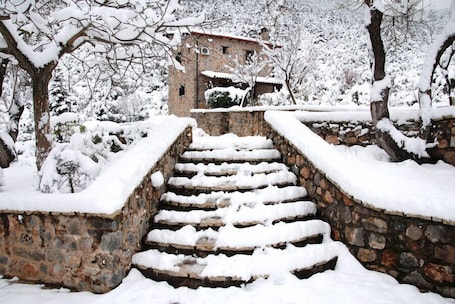 Áreas de la propiedad. Menalia Villas & Suites