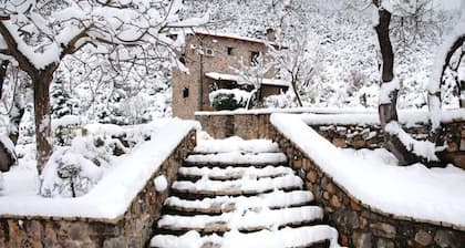 Menalia Villas & Suites