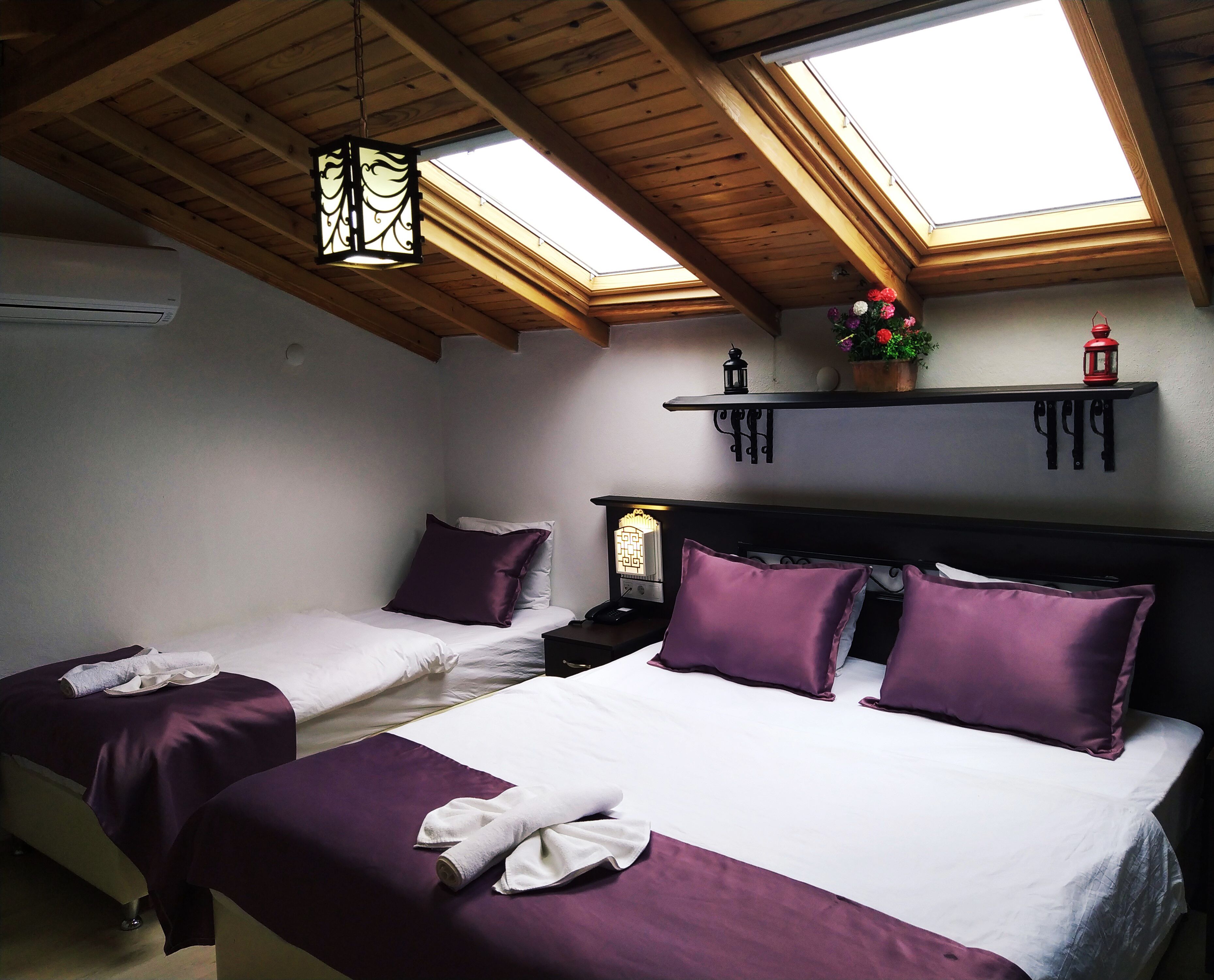 Caja de seguridad en la habitación, escritorio y wifi gratis 