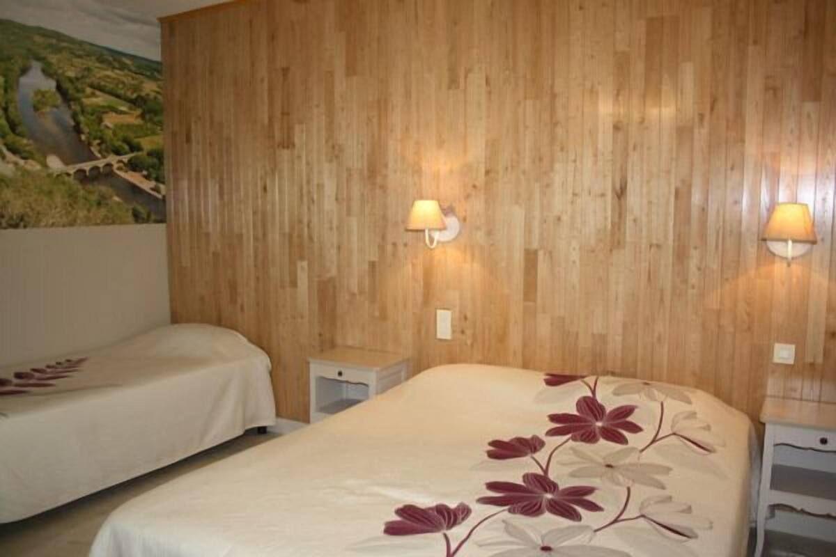 Dreibettzimmer