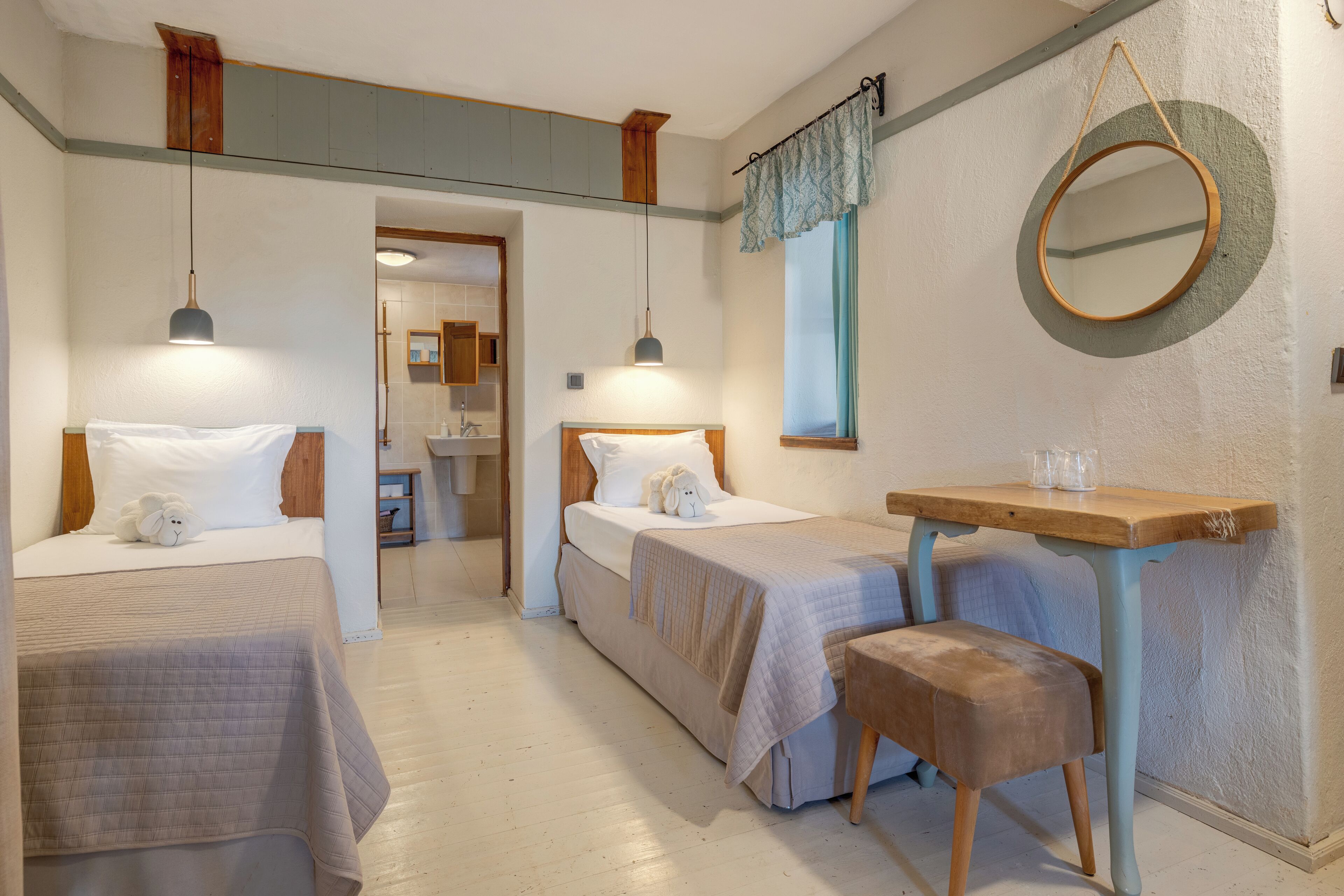 family room with veranda | 1 bedroom, premium bedding, minibar, individually decorated