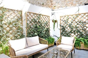 City Apartment, 2 Bedrooms, Patio, Ground Floor | Terrace/patio