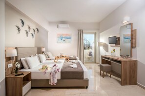 高级开间 | 客房内保险箱、办公桌、隔音、免费婴儿床